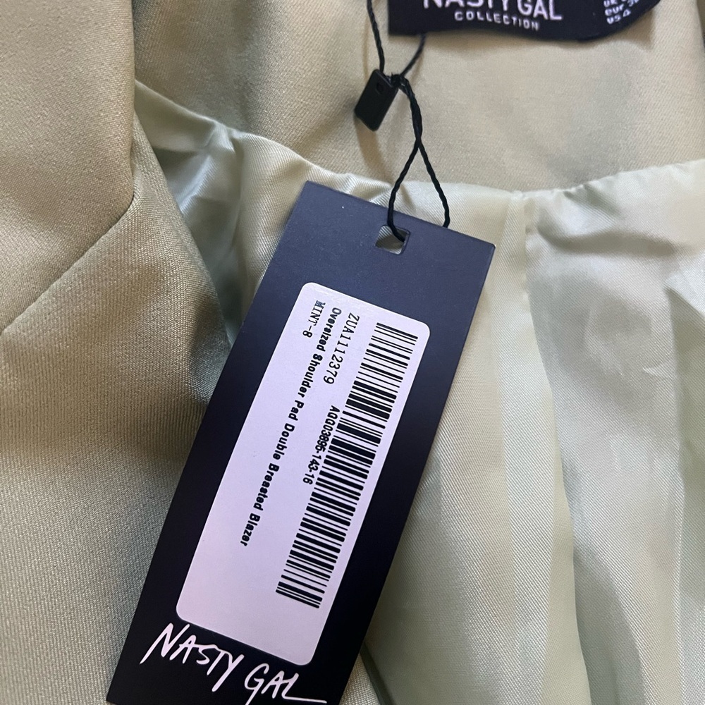 Nasty Gal‎ Sage Green Double-Breasted Blazer - Picture 4 of 15